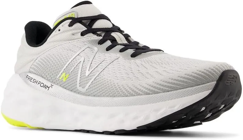 New Balance Mens Cushioned Running Shoe