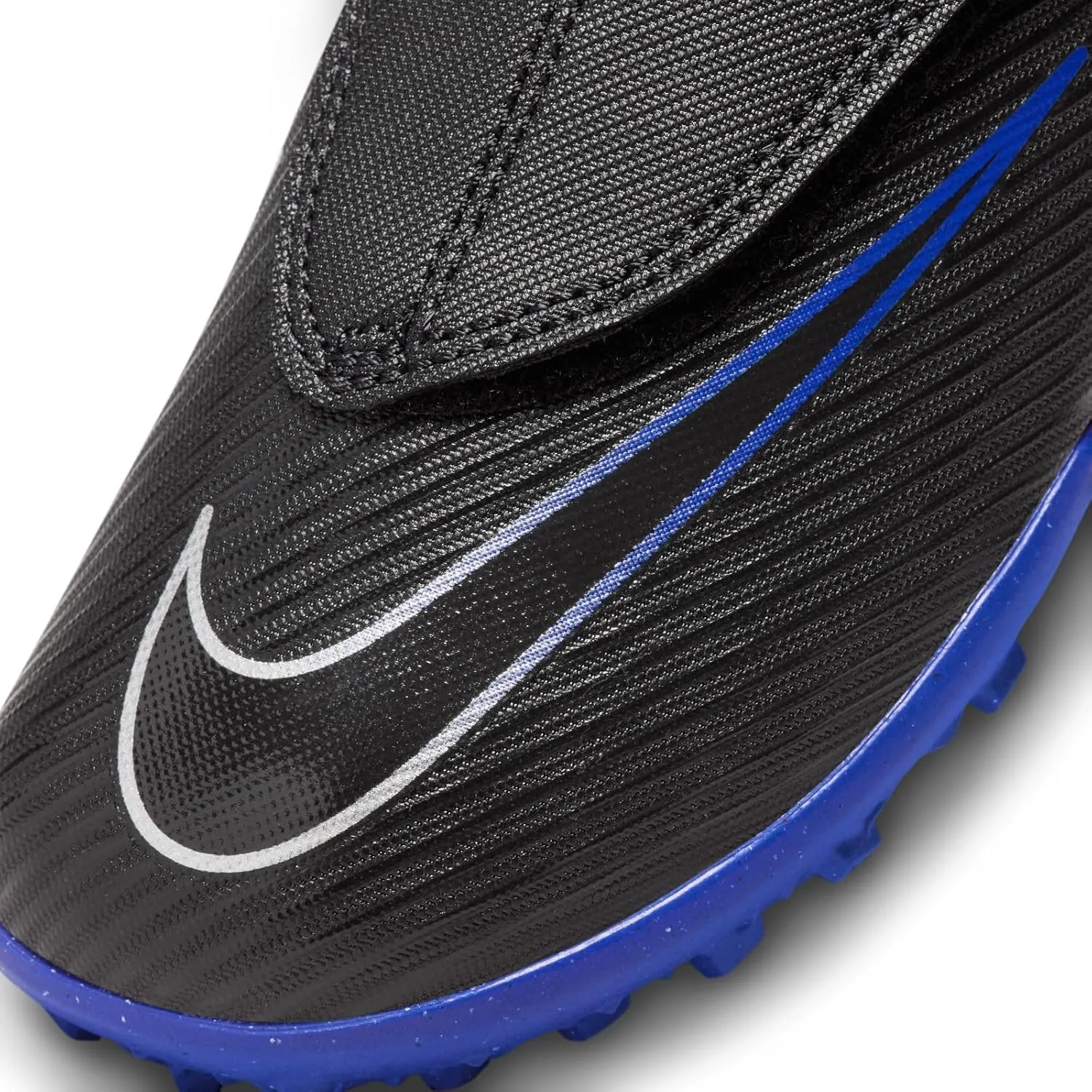 Nike Boy's Football Soccer Shoe