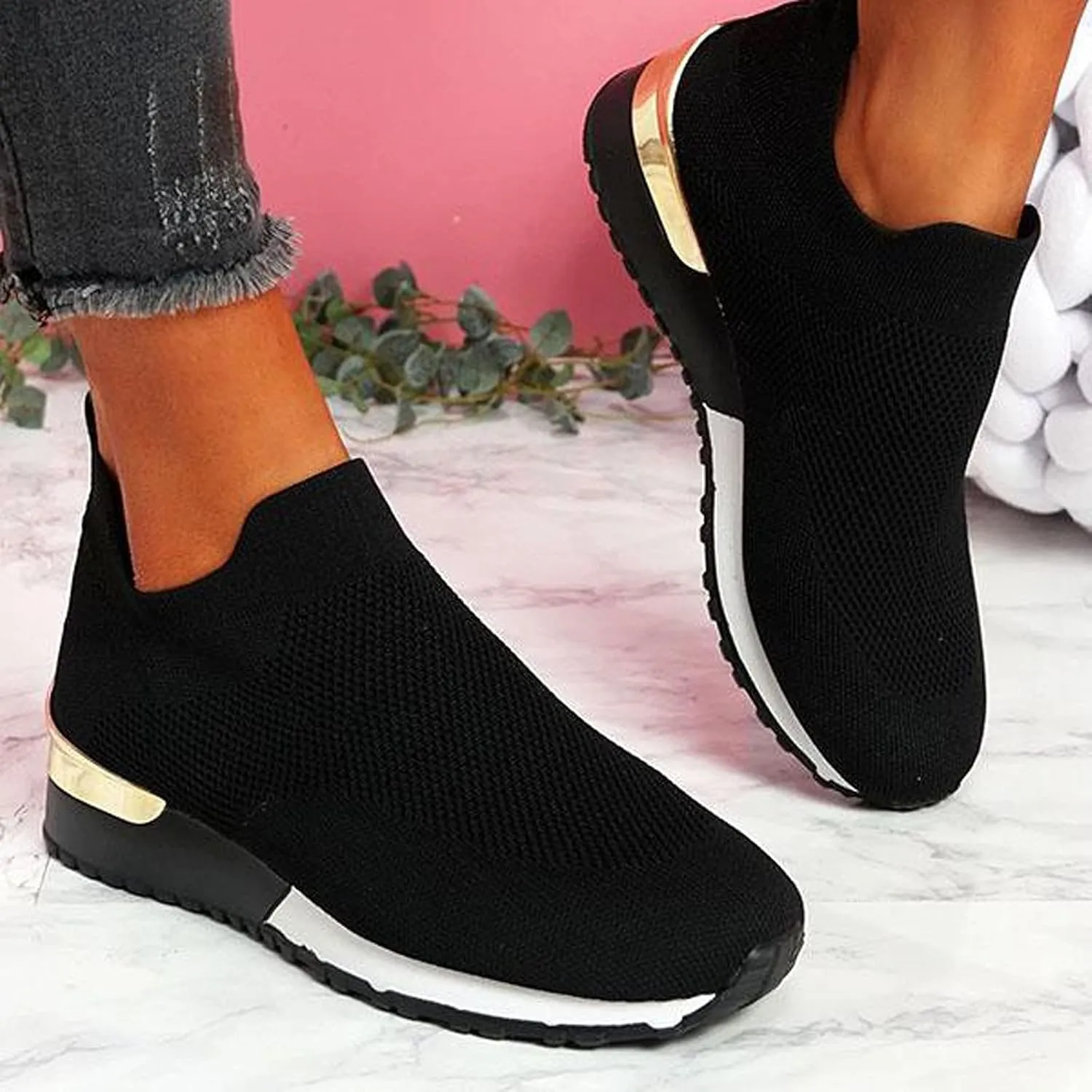 Running Shoes for Women Wide Width Women's Slip On Shoes Wide Toe Box Black Sneakers for Women Comfortable Size 11 All Black Tennis Shoes for Women Zapatos Sin Cordones para Mujer